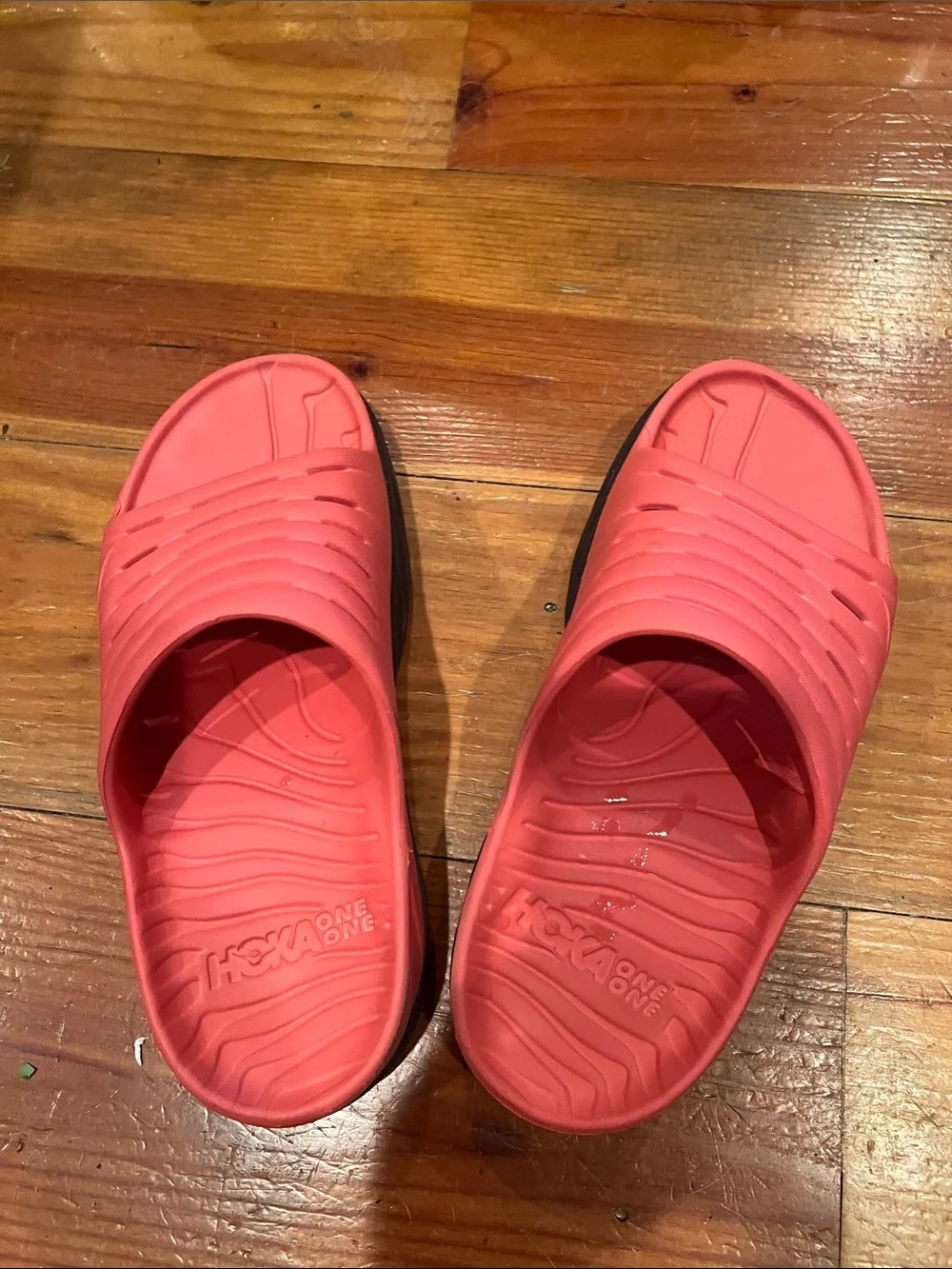Hoka recovery slides - Picture 2 of 4